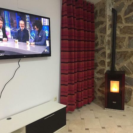 Apartamento Arco Del Cristo Caces Εξωτερικό φωτογραφία